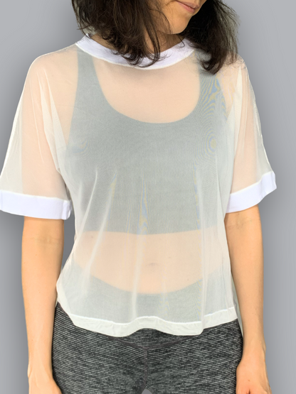 Camiseta deportiva mesh blanca